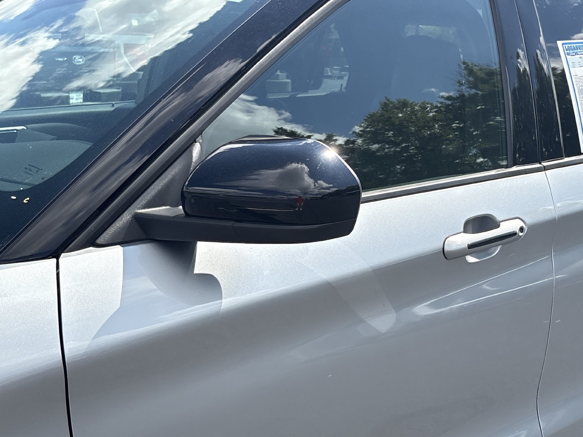 Certified 2022 Ford Explorer ST AWD/4WD image 32