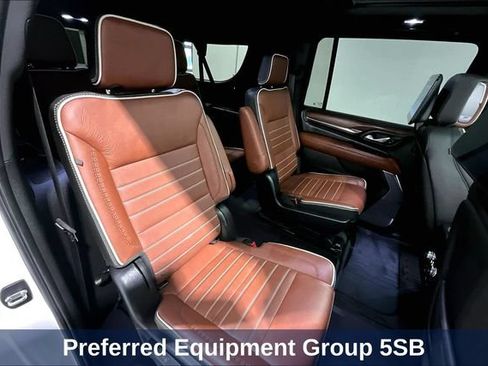 Used 2024 GMC Yukon XL Denali Ultimate AWD/4WD image 34