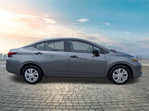 Certified 2025 Nissan Versa S FWD image 4