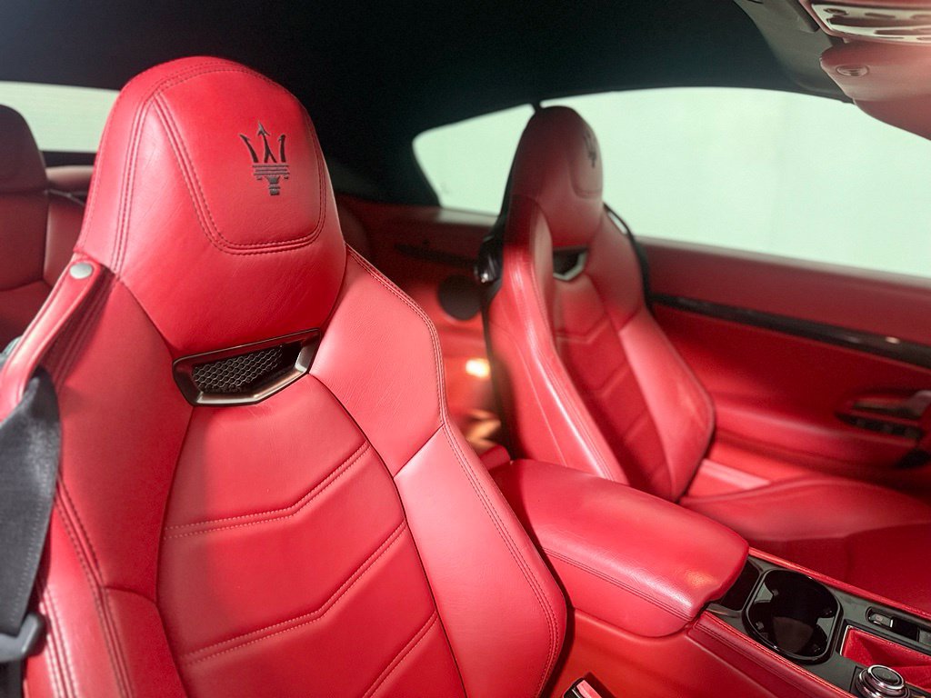 Used 2018 Maserati GranTurismo Sport RWD image 23
