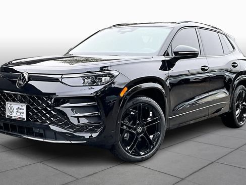 New 2026 Volkswagen Tiguan SE R-Line image 1