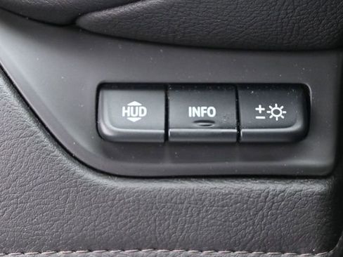 Used 2020 Cadillac Escalade Luxury AWD/4WD image 37