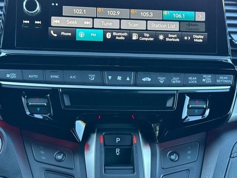 Certified 2025 Honda Odyssey Sport-L image 22
