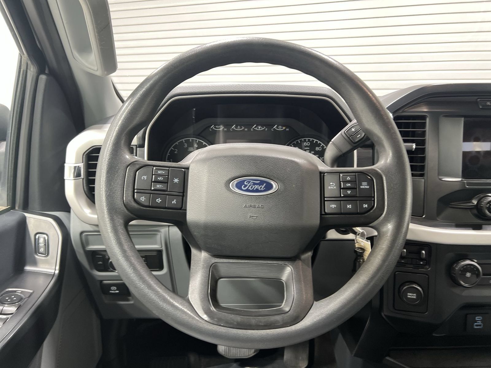 Used 2022 Ford F150 XL w/ Equipment Group 101A High RWD image 14