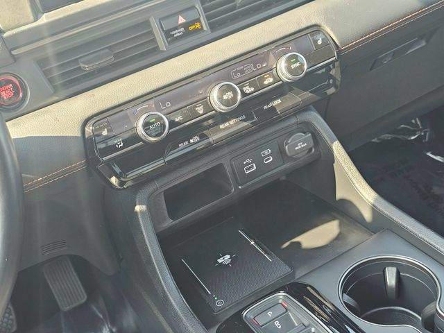 Used 2024 Honda Pilot TrailSport image 38