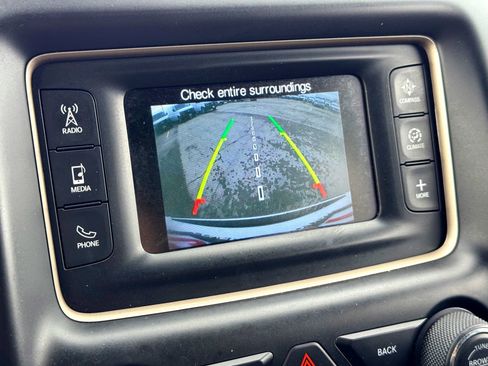 Used 2016 Jeep Grand Cherokee Limited AWD/4WD image 29