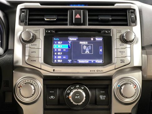 Used 2017 Toyota 4Runner SR5 image 32