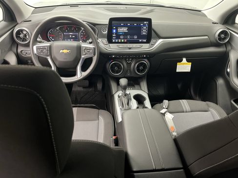 New 2026 Chevrolet Blazer LT w/ Convenience Package AWD/4WD image 4
