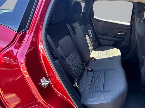 Certified 2025 Nissan Kicks SV AWD/4WD image 23