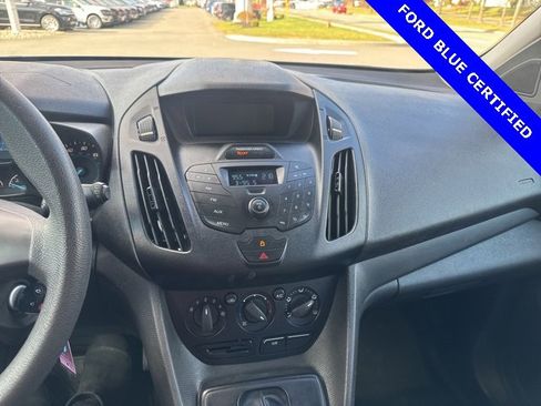 Certified 2017 Ford Transit Connect XL image 17
