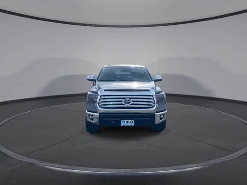 Used 2017 Toyota Tundra Limited w/ Limited Premium Package AWD/4WD image 3