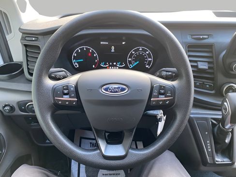 Used 2024 Ford Transit 250 Low Roof w/ Exterior Upgrade Package image 9