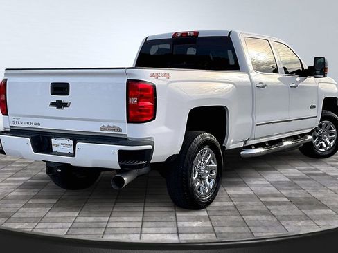 Used 2019 Chevrolet Silverado 3500 High Country w/ Duramax Plus Package image 2