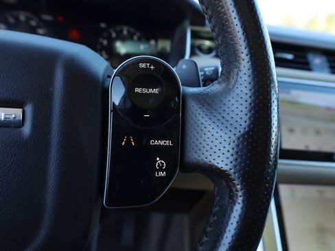 Used 2018 Land Rover Range Rover Sport Supercharged image 29