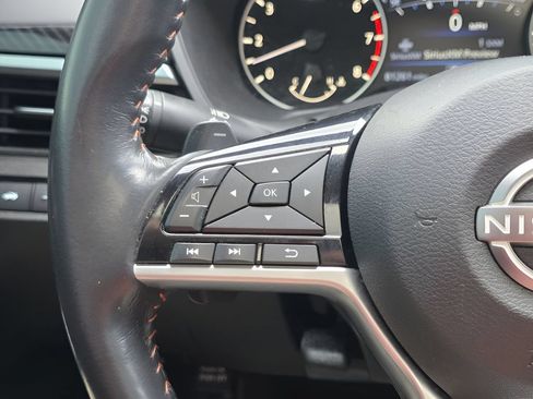 Used 2023 Nissan Altima 2.5 SR w/ SR Premium Package FWD image 18