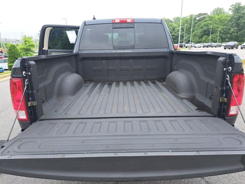 Used 2016 RAM 1500 Big Horn AWD/4WD image 12
