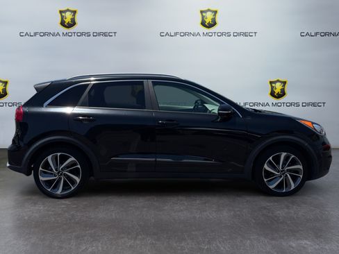 Used 2019 Kia Niro Touring FWD image 6