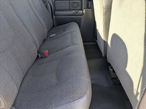 Used 2004 Chevrolet Silverado 2500 W/T image 16