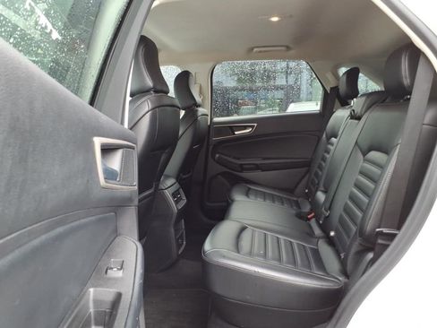 Used 2022 Ford Edge SEL AWD/4WD image 11