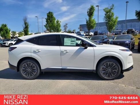 New 2026 Nissan Murano Platinum w/ Cargo Package AWD/4WD image 2