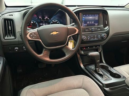 Used 2021 Chevrolet Colorado W/T w/ WT Convenience Package image 22