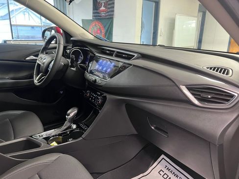 Used 2023 Buick Encore GX Select w/ Sport Touring Package image 31