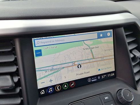 Certified 2023 GMC Acadia SLT w/ Preferred Package image 14