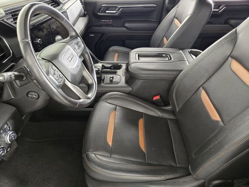 Used 2022 GMC Sierra 1500 AT4 w/ AT4 Premium Package AWD/4WD image 14