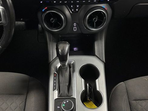 Used 2020 Chevrolet Blazer LT FWD image 18