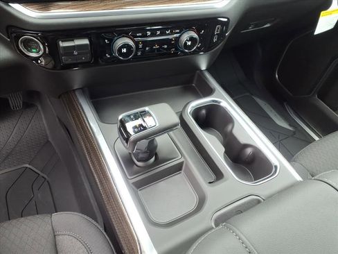 New 2026 Chevrolet Silverado 1500 RST image 25