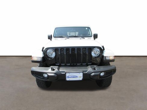 Used 2023 Jeep Gladiator Sport AWD/4WD image 8