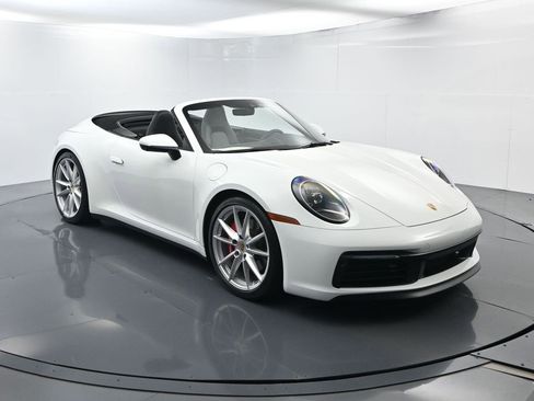 Used 2024 Porsche 911 Carrera S image 17