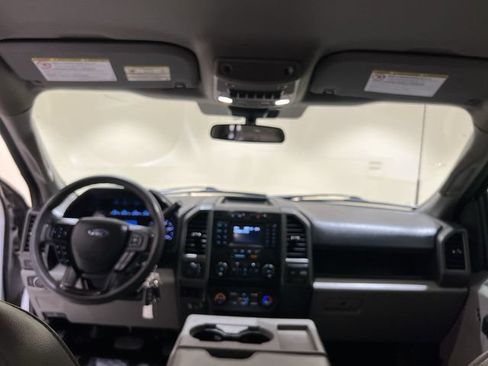 Used 2022 Ford F550 4x4 Crew Cab Super Duty w/ Power Equipment Group image 16