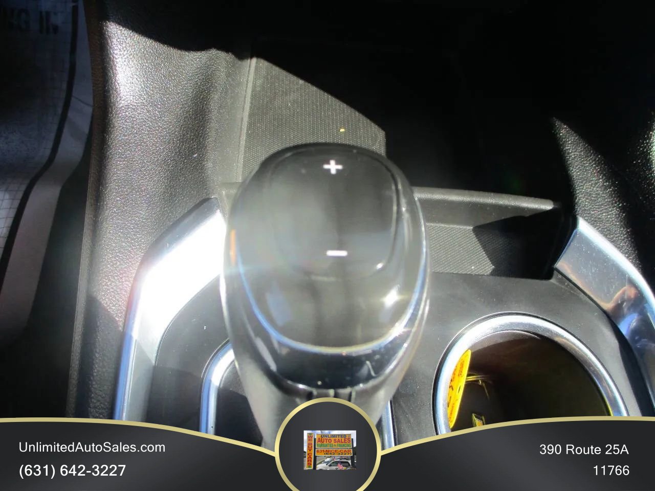 Used 2019 Chevrolet Traverse LT AWD/4WD image 14
