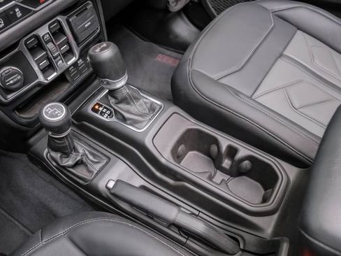 Used 2024 Jeep Wrangler Unlimited Sport image 71