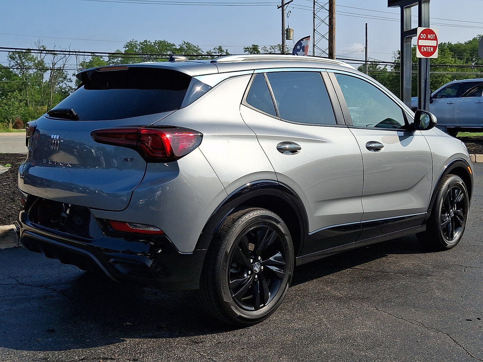 Used 2024 Buick Encore GX Sport Touring w/ Comfort Package FWD image 6