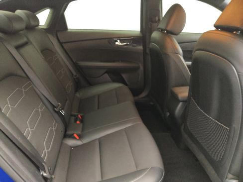 Used 2024 Kia Forte GT-Line image 19