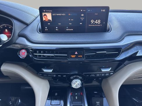 Used 2022 Acura MDX FWD image 23