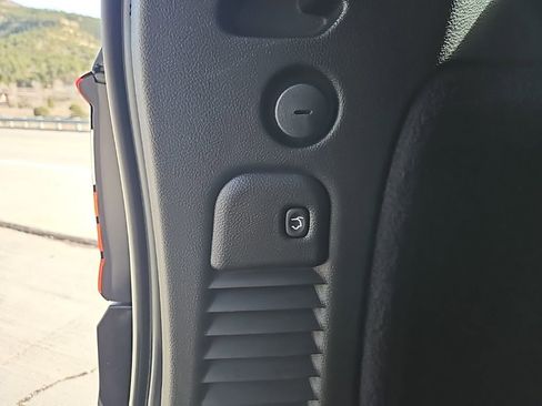 Used 2025 Dodge Durango GT image 14