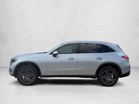 New 2026 Mercedes-Benz GLC 300 4MATIC image 5