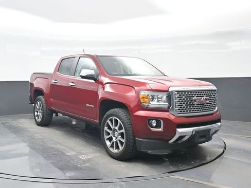 Used 2019 GMC Canyon Denali image 9