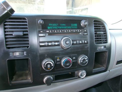 Used 2008 Chevrolet Silverado 3500 W/T w/ Snow Plow Prep Package image 14