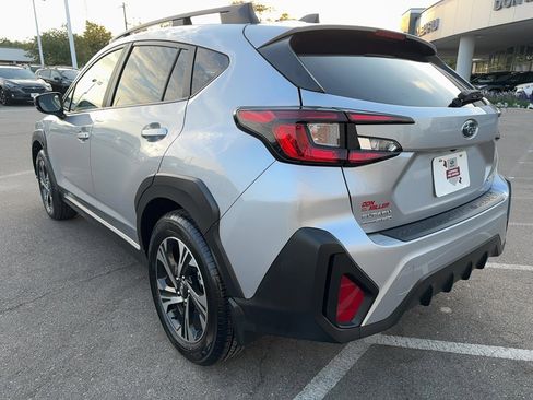 Certified 2025 Subaru Crosstrek 2.0i Premium image 5