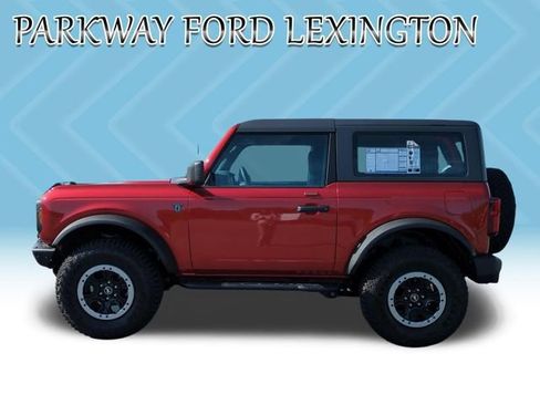 Used 2022 Ford Bronco 2-Door w/ Sasquatch Package AWD/4WD image 2