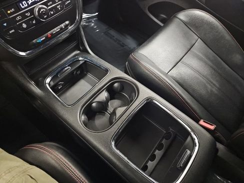Used 2020 Dodge Grand Caravan GT FWD image 21