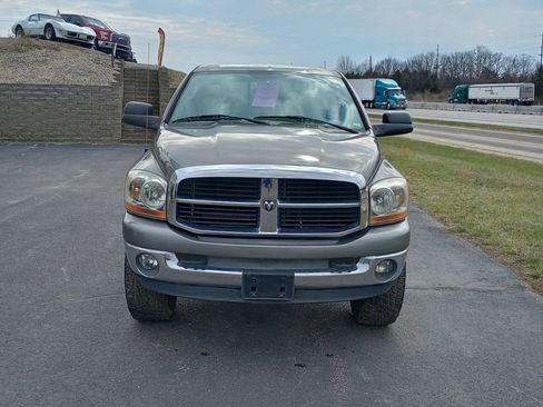 Used 2006 Dodge Ram 2500 Truck SLT image 8
