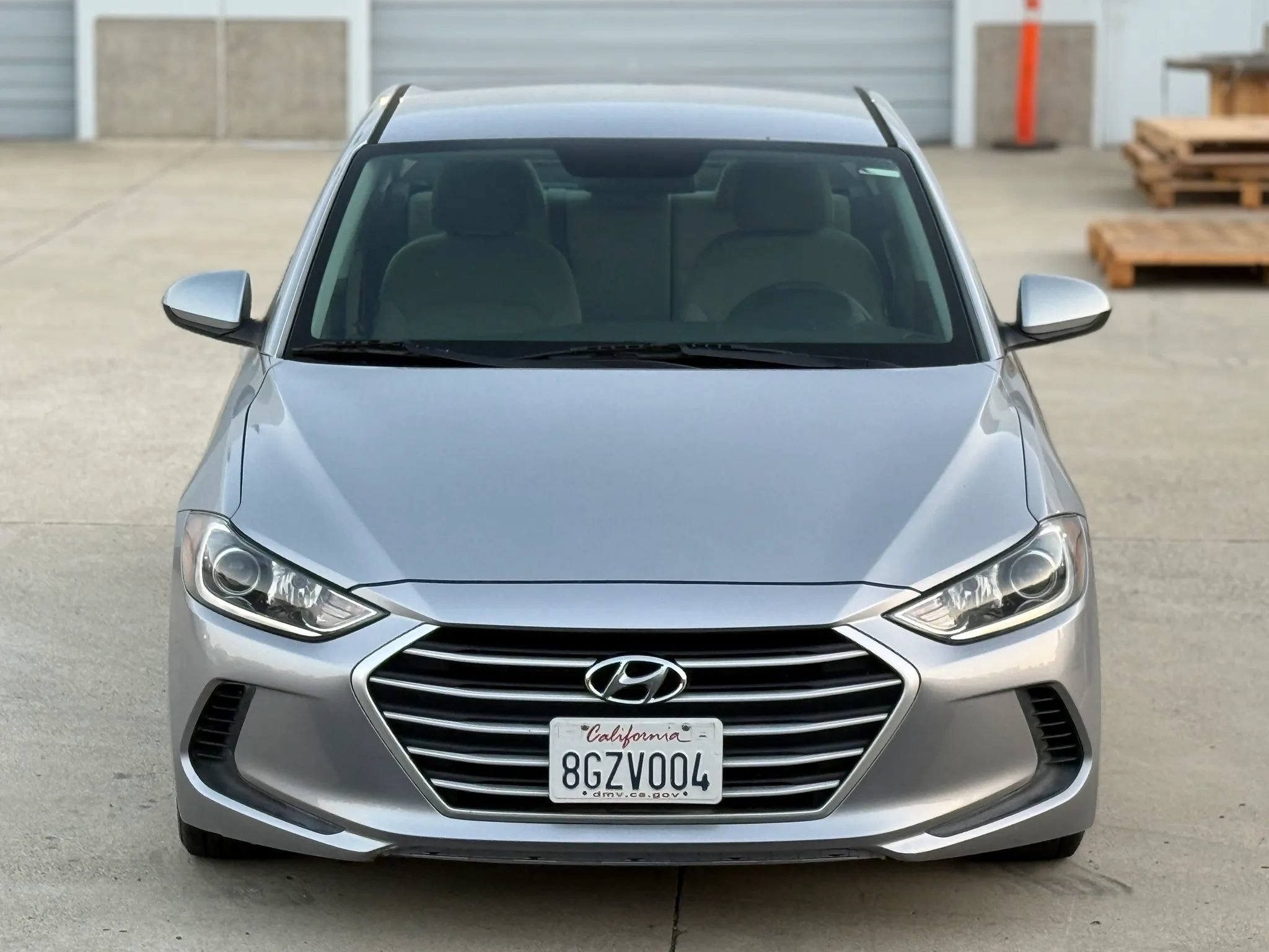 Used 2017 Hyundai Elantra SE FWD image 1