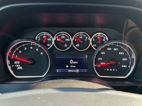 Used 2022 Chevrolet Silverado 1500 LT image 11