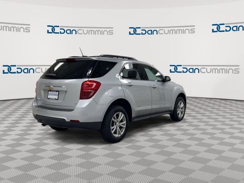 Used 2017 Chevrolet Equinox LT w/ Convenience Package image 8
