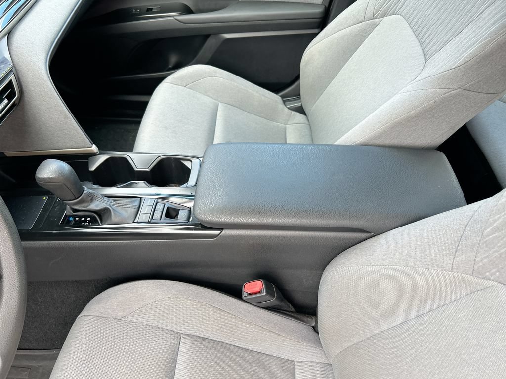 Certified 2025 Toyota Camry LE w/ Convenience Package FWD image 29